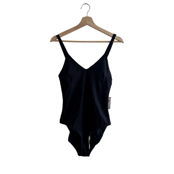 Andie Swim the Marco Ribbed One Piece in Black M Tall NWT - Picture 3 of 8